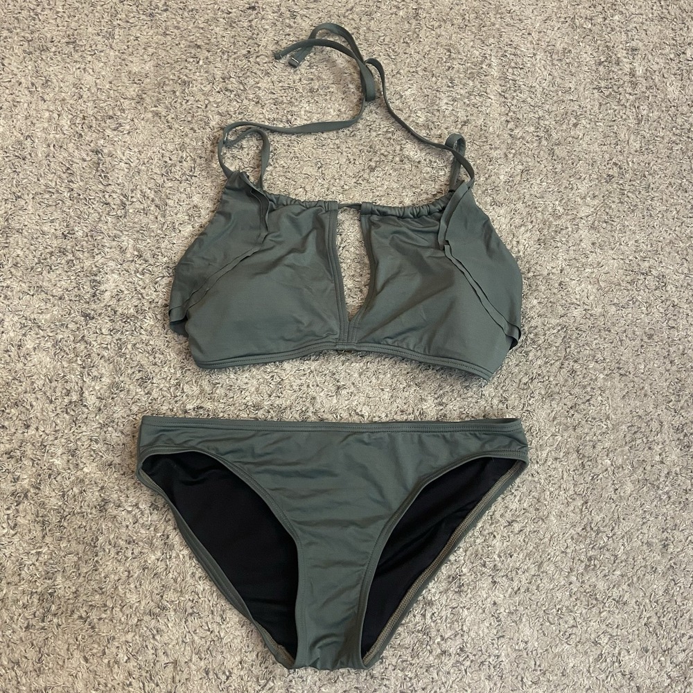 Carmen Marc Valvo Womens Bikini M Olive Green Ruffle Tie Back Keyhole Halter